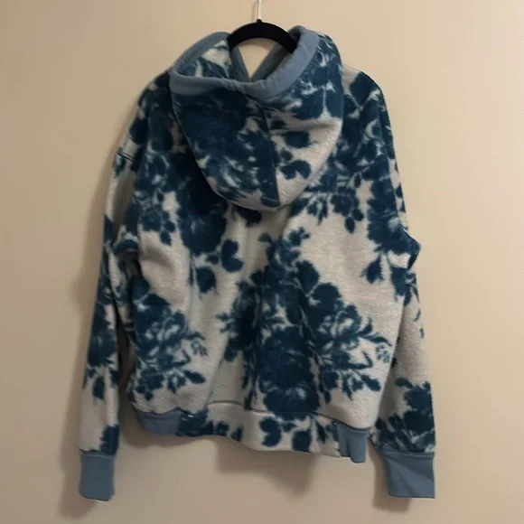 Free people With Love Fleece NWT S - Picture 3 of 4